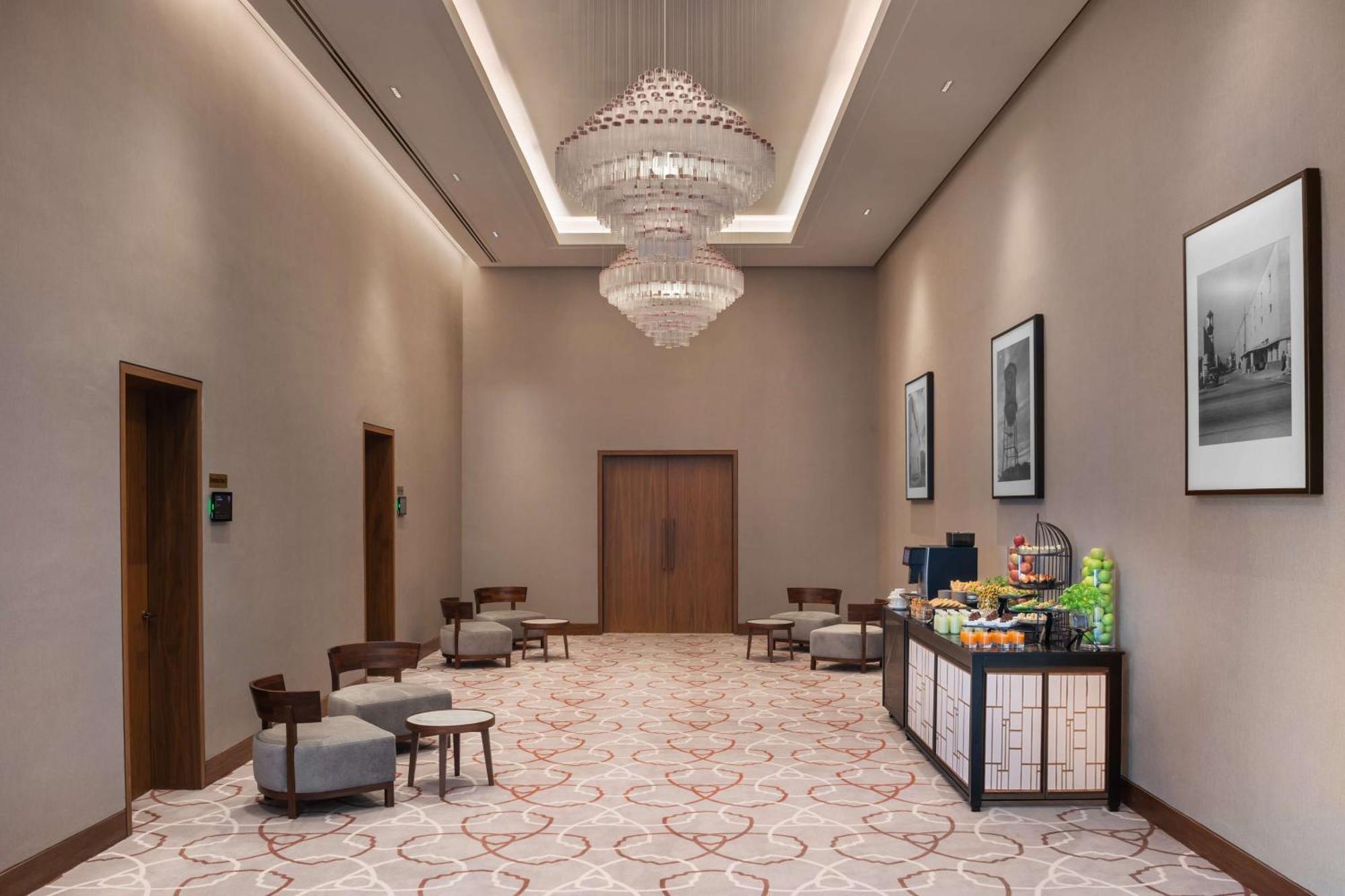 The Wb Abu Dhabi, Curio Collection By Hilton酒店 外观 照片